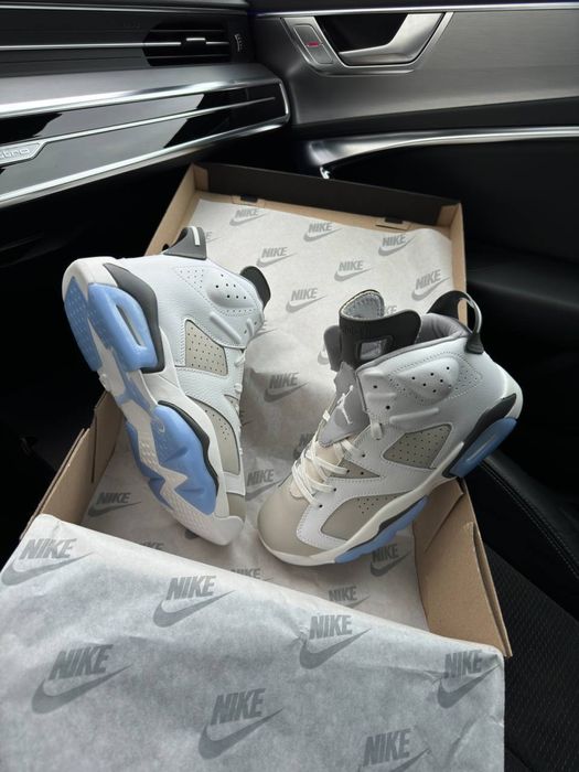 Чоловічі кросівки Nike Air Jordan Retro 6 White Sky