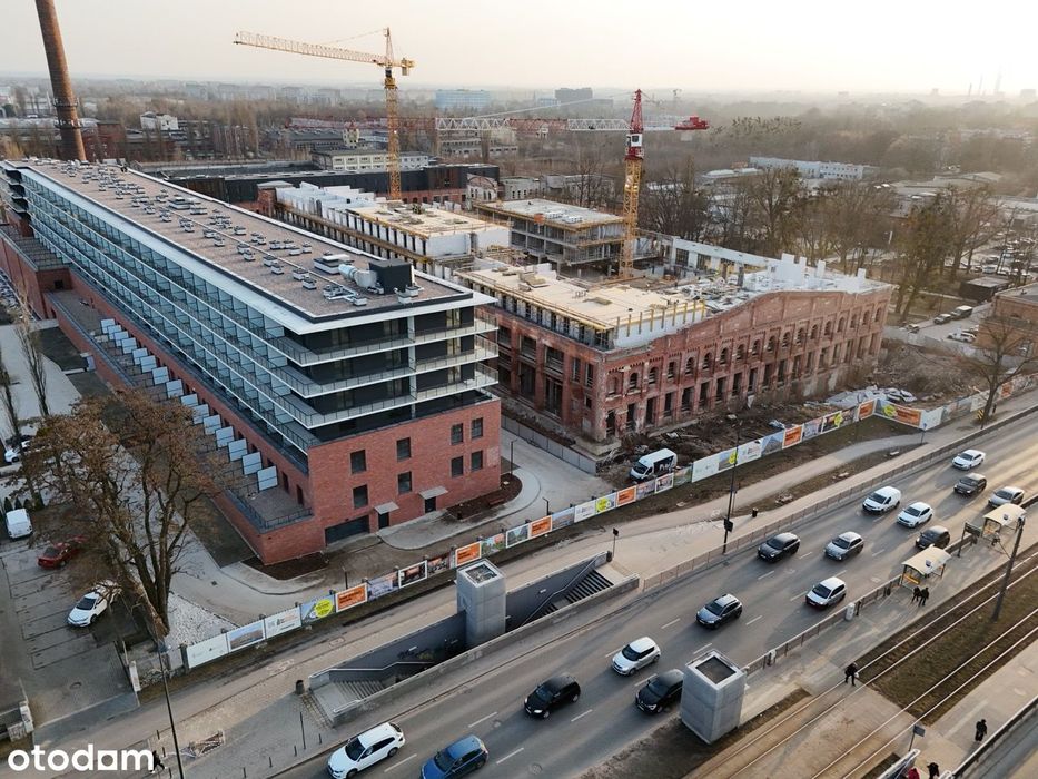 Kawalerka, duży balkon, Blisko CKD, komunikacja miejska- garaż
