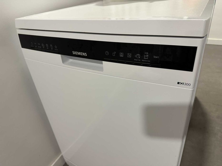 Máquina de Lavar Loiça SIEMENS SN23HW36TE (60 cm - Branco)