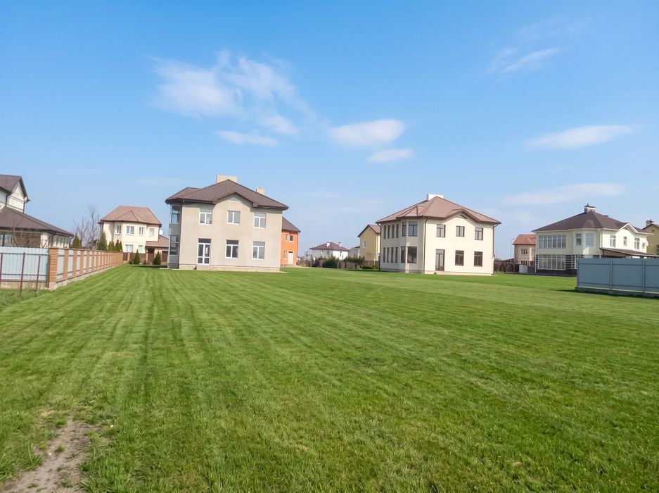 Оренда будинку 199–213 м² у Home Resort — 7 будинків на вибір