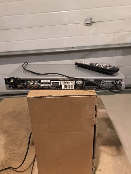 DVD плейєр Peoneer