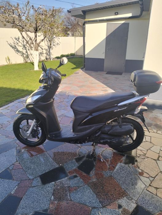 Хонда діо 110в гарному стані з документами