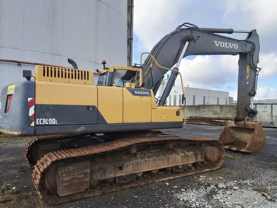Днепр! Аренда спецтехники с водителем, прокат экскаватора гусеничного