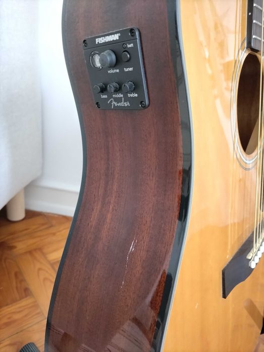 Guitarra/viola electroacústica Fender CD-60CE  NAT-DS-V2