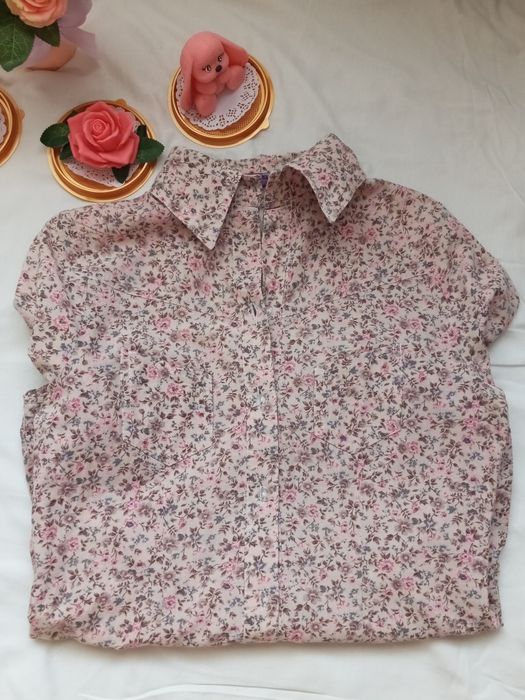 Женская рубашка с коротким рукавом