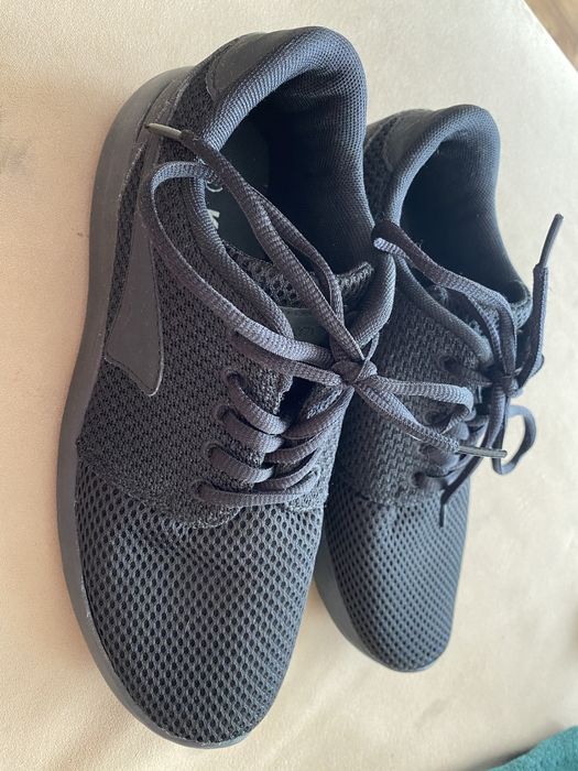 Buty sportowe KangaROOS rozmiar 38