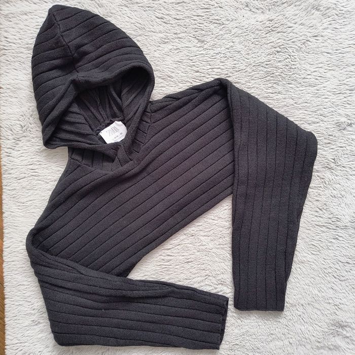 Zara czarny crop top kaptur