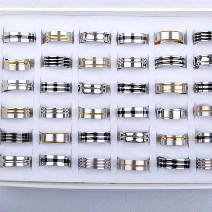 Anéis em aço inoxidável para pessoas com estilo. Tam. 16 ao 21. Novos.