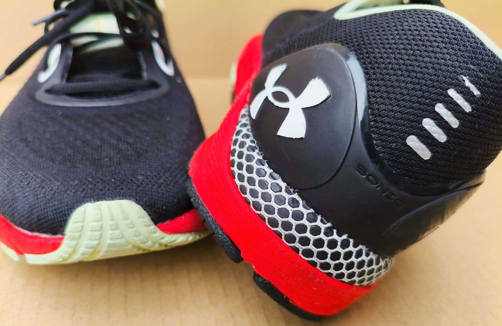 Tenis Under Armuor