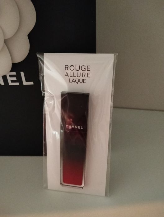 Chanel broszka - nowa