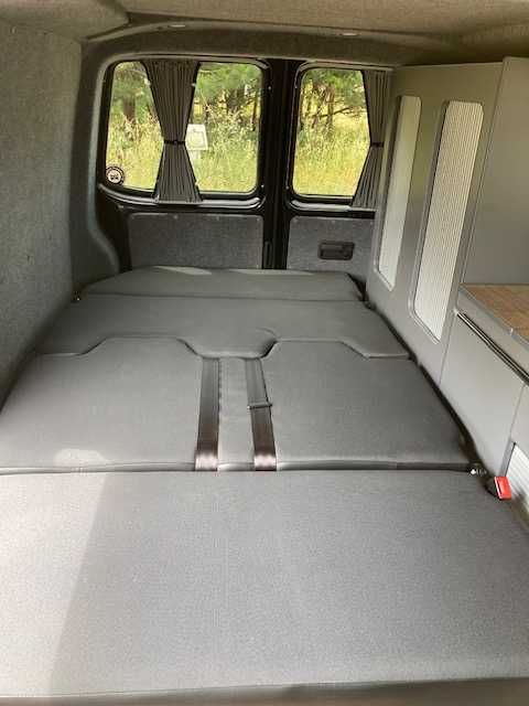 VW Transporter Autocaravana 5 Lugares 150CV Caixa de 6 Velocidades