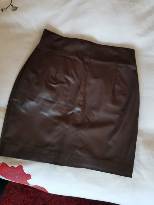 Saia castanha em Napa, como nova