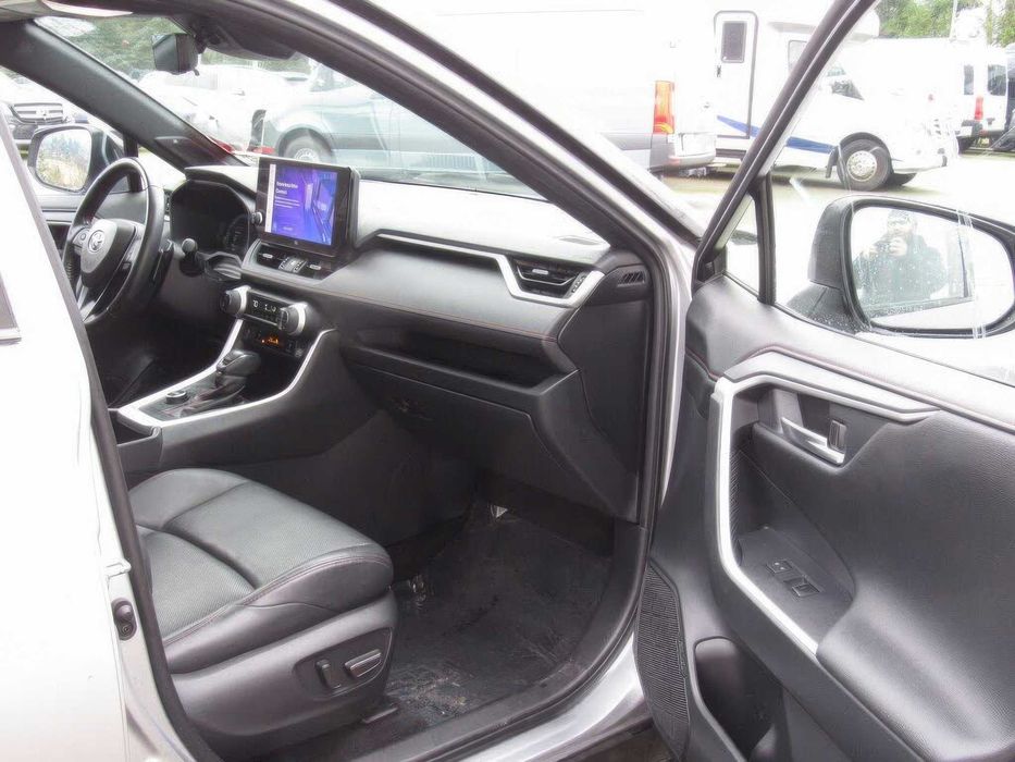 Toyota RAV4 Prime XSE      2024