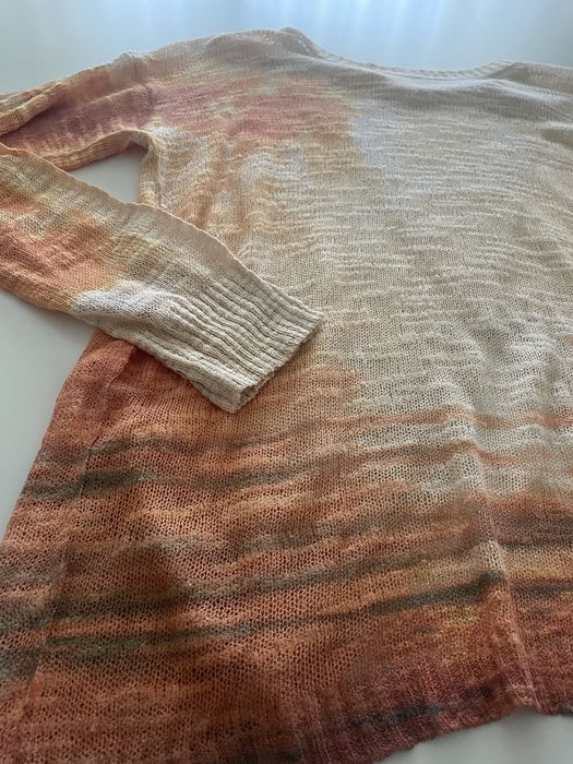 Blusa tie-dye muito gira costas com abertura. Salsa tamanho S. Nova