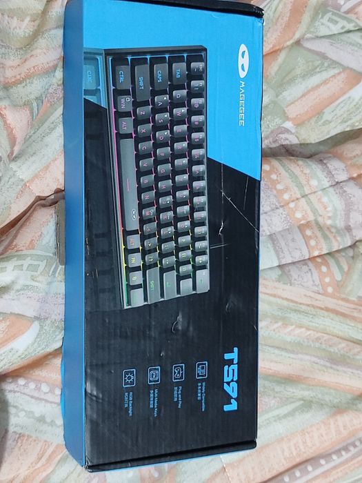 Teclado rgb novo