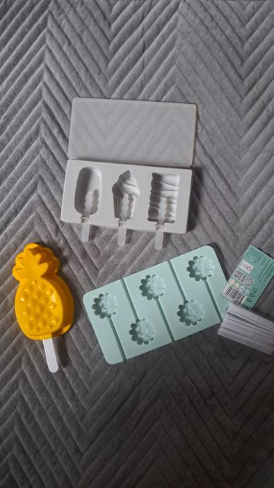 Foremki silikonowe do lodow i lizaków