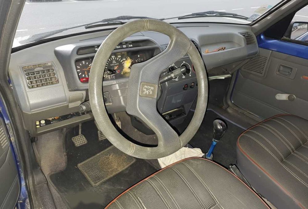Peugeot 205 van, insp. dez-2026