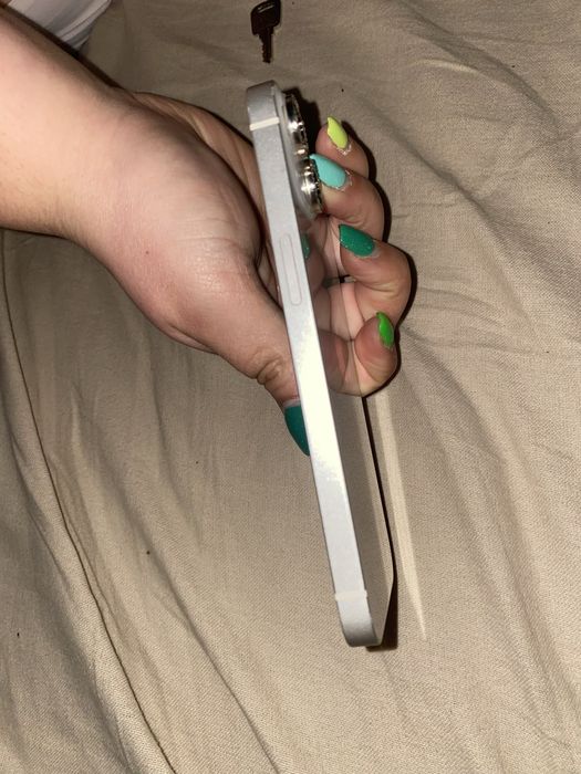 Iphone 13 usado (ler anuncio)