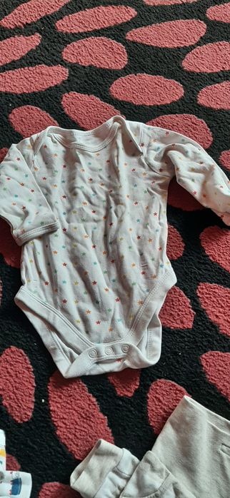 Ubranka dla niemowlaka