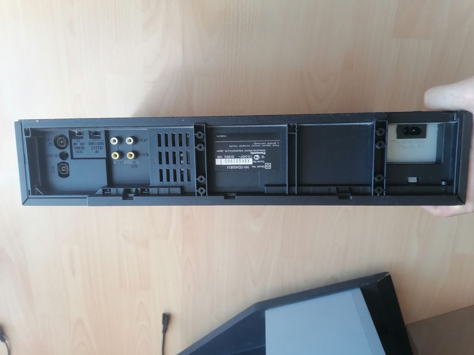 Magnetowid Panasonic SD420+pilot