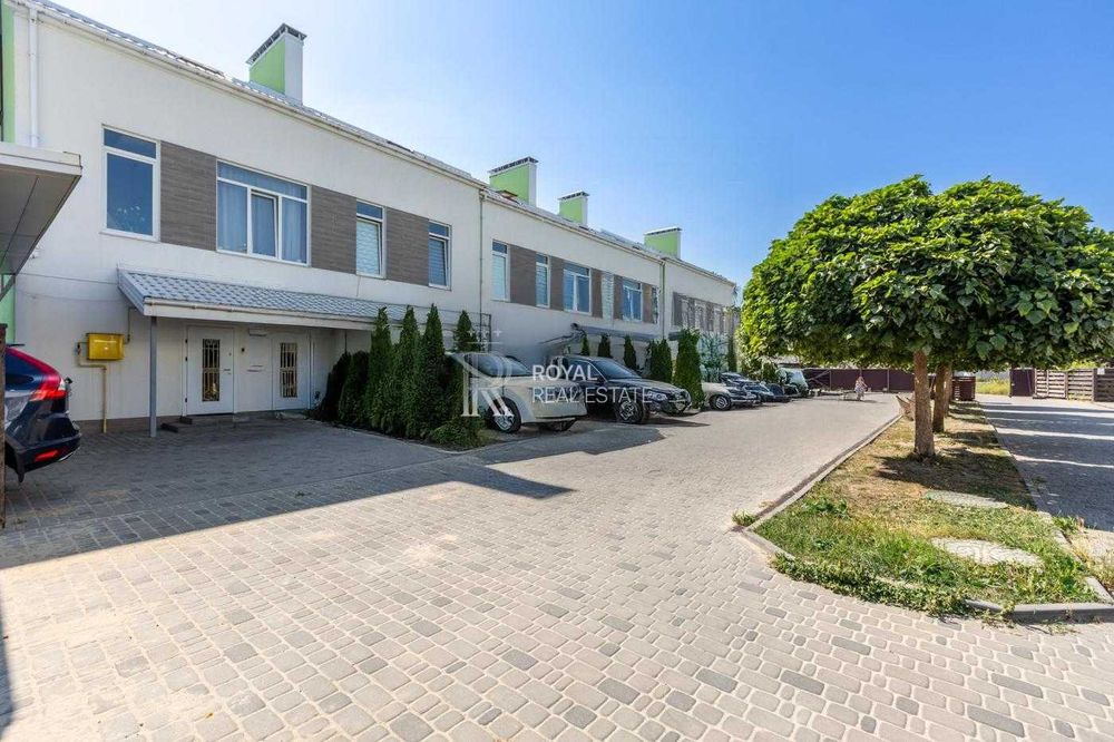 Продаж Таунхаус Боярка Києво-Святошинський район 124,1 м² 3 кімнати 3 спальні 1,14 сотки Газ Генератор Ремонт 2 паркомісця