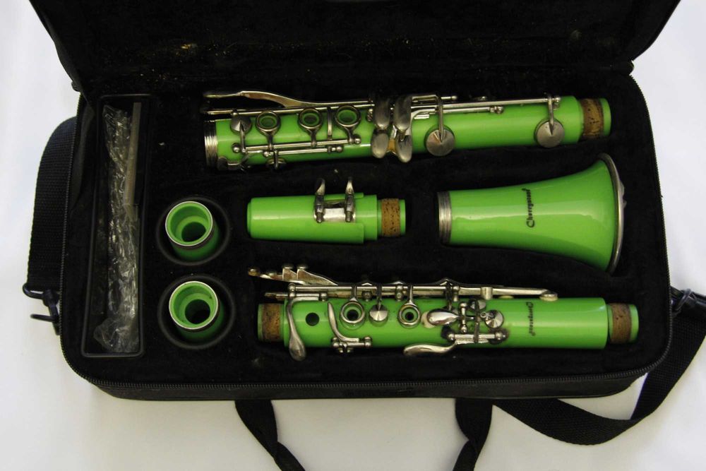 Кларнет в робочому стані Італія