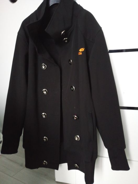 Kurtka damska ze ściągaczem