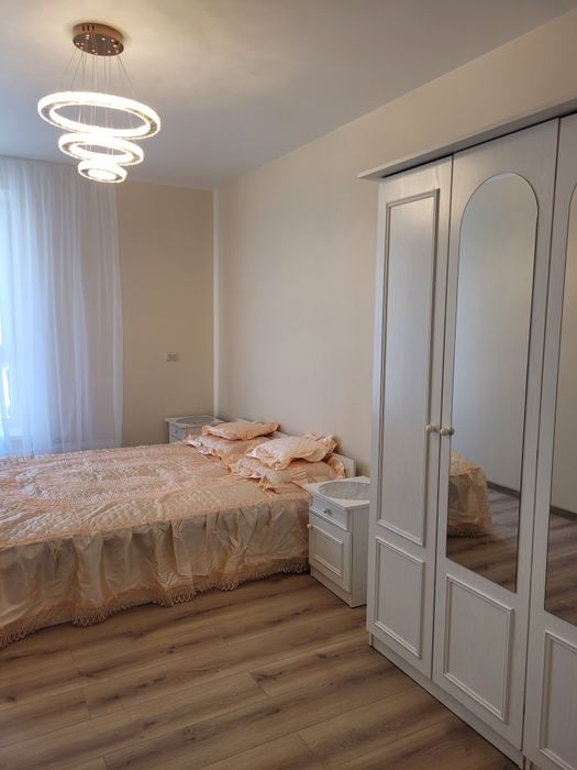 Здам 3 км.кв.вул.Коновальця.Новобудва.Здається вперше.Деталі телефоном