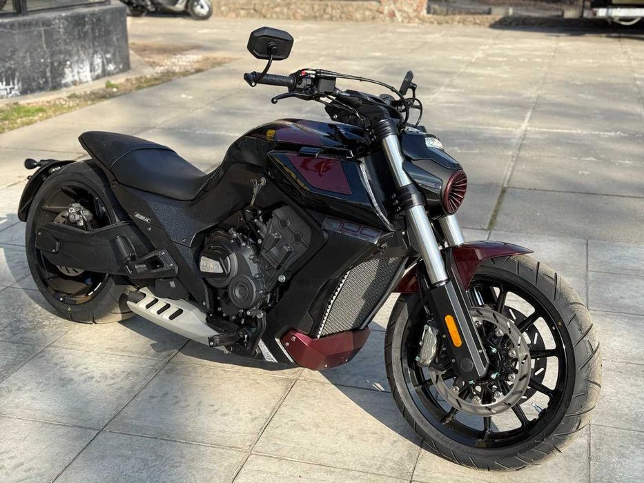 Мотоцикл BENDA LFС 700 PRO