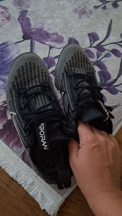Adidasy nike r 36