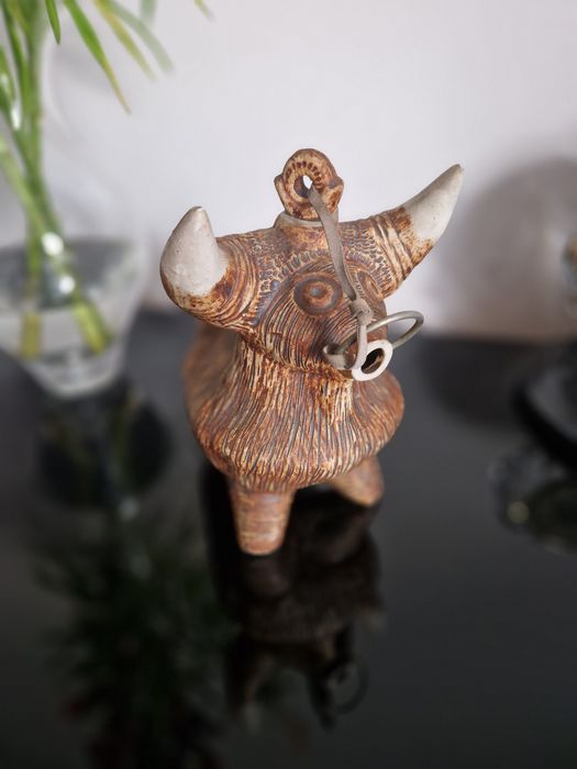 Karafka, figurka byk