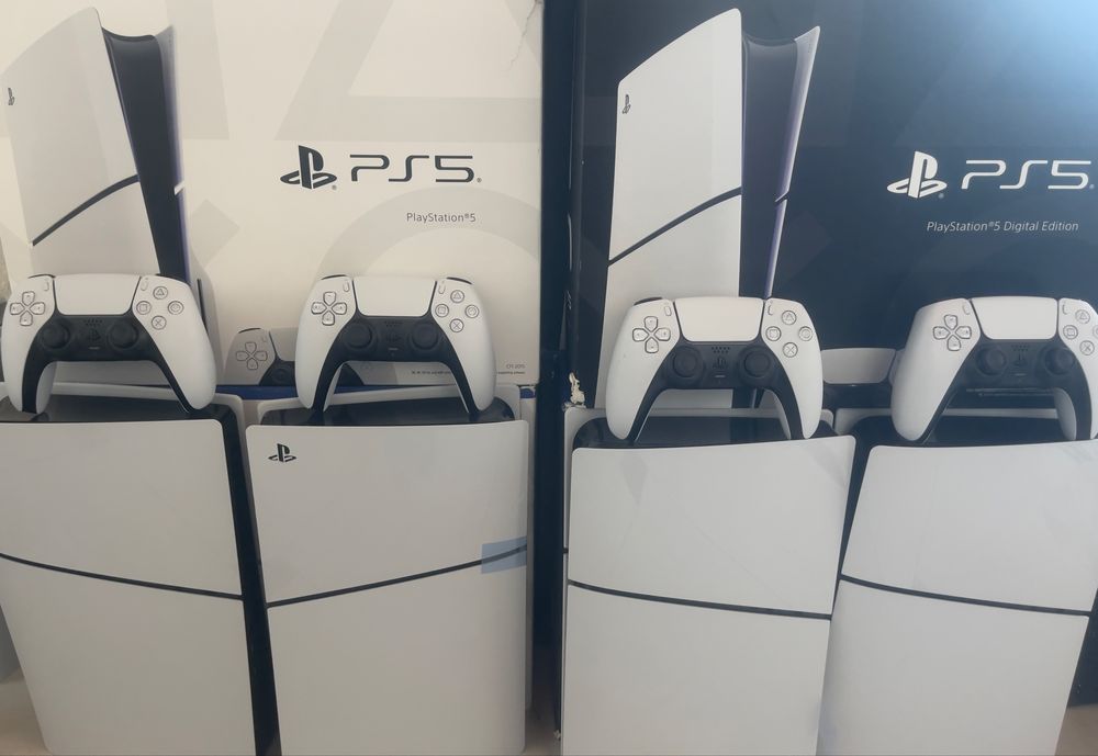 Playstation 5 1 TB практически новая стан идеальний