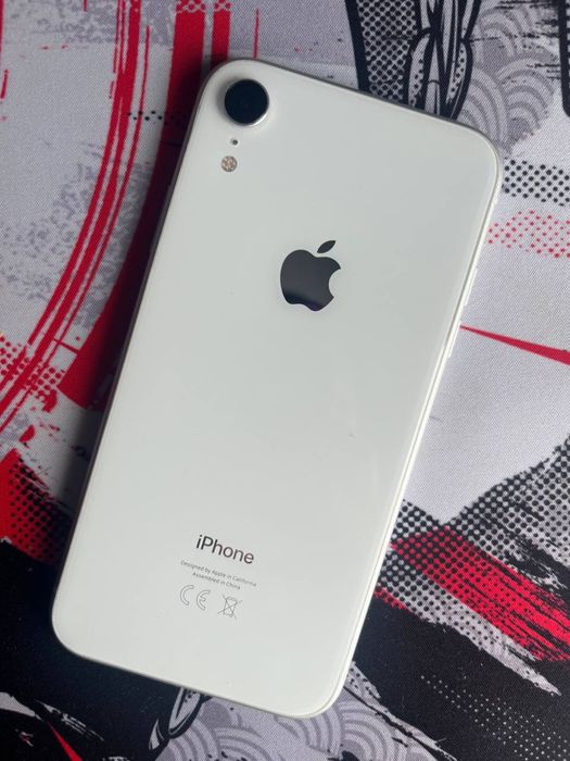 Продам Iphone xr 64 gb white