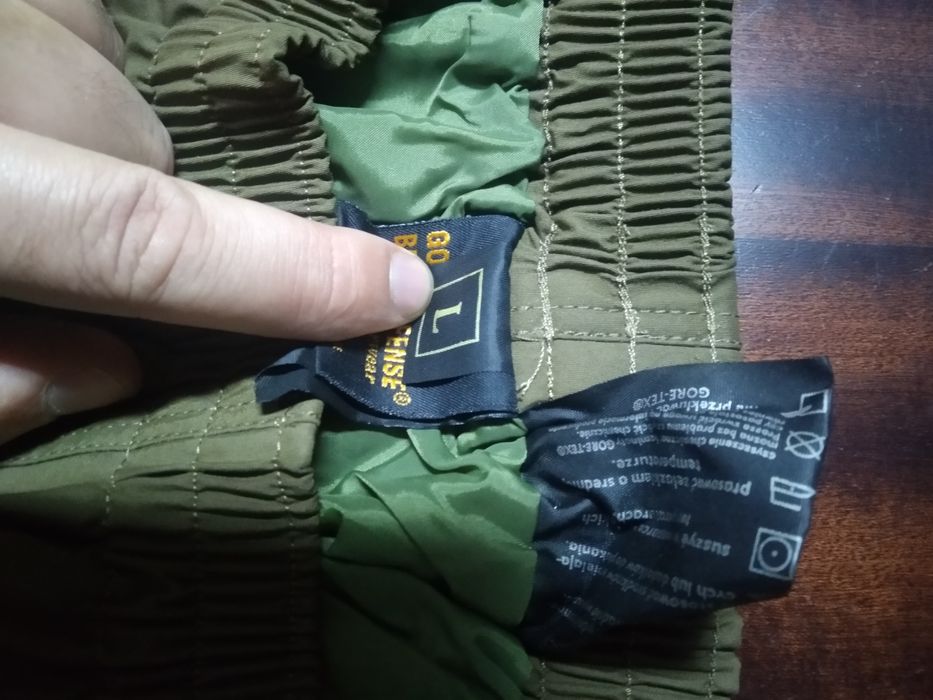 (Tudo novo) Casaco e Calças Gore-Tex (ambos impermeáveis)