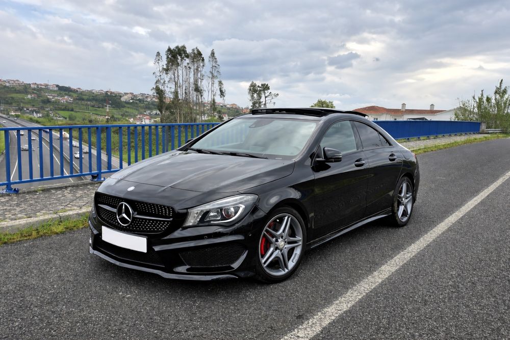 Mercedes-Benz CLA 220 AMG Aceito Retoma