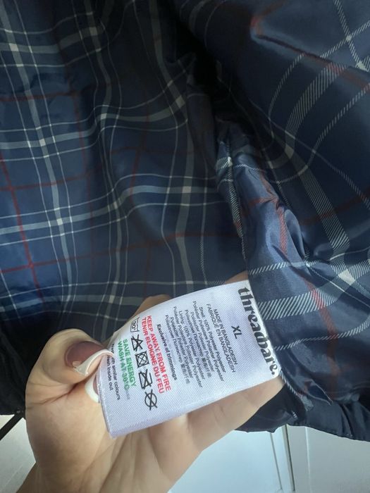 Продам демі куртку