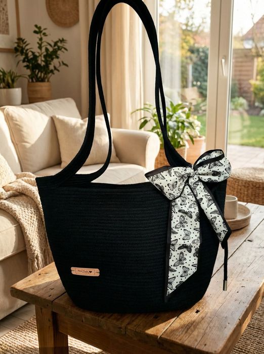 Torebki ręcznie robione że sznurka