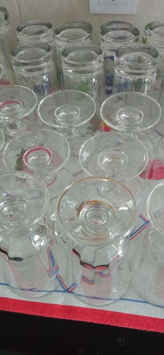 Varios tipos de copos para venda