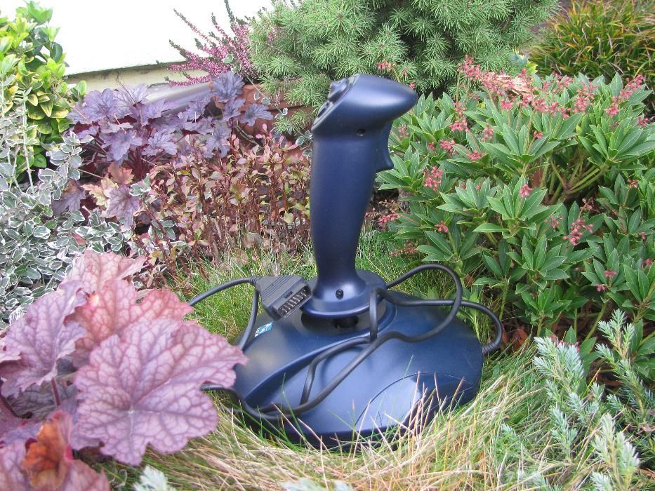 25Joystick A4Tech SCROLL FIRE SF-5