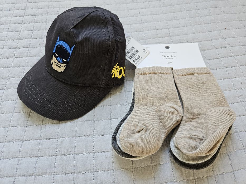 Czapka i skarpetki NOWE z metką 3-6 mcy h&m