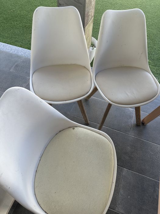 Mesa com cadeiras