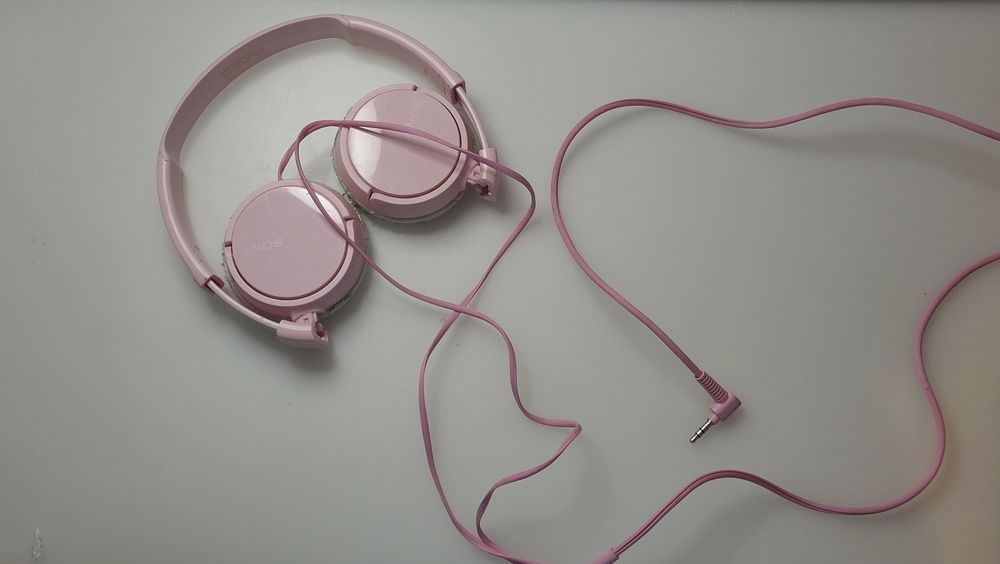 Słuchawki nauszne Sony MDR-ZX110 regulowane