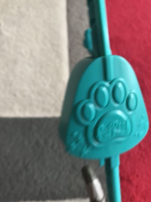 Kotek maskotka interaktywny na smyczy Hasbro Fur Real stan idealny
