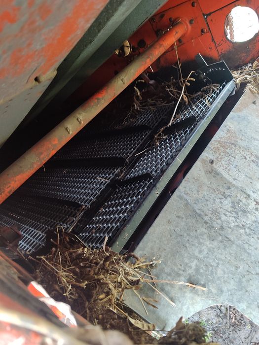 Продам комбайн Нива