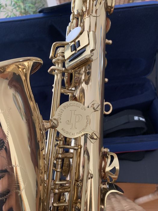Saxofone John Packer 041