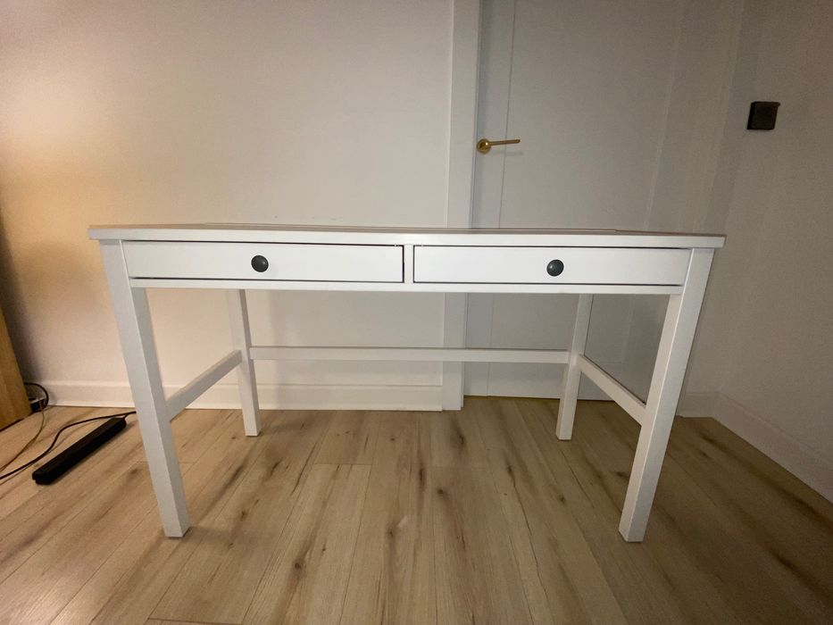 IKEA HEMNES biurko z 2 szufladami