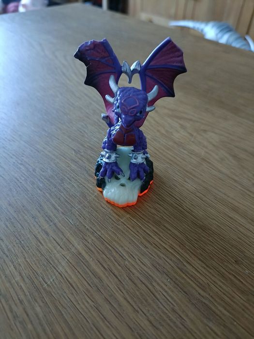 Figurka Skylanders Giants Cynder zabawka postać