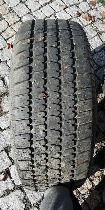 Vendo jantes c/ pneus de 15'' e guarda lamas Toyota Land Cruiser BJ40
