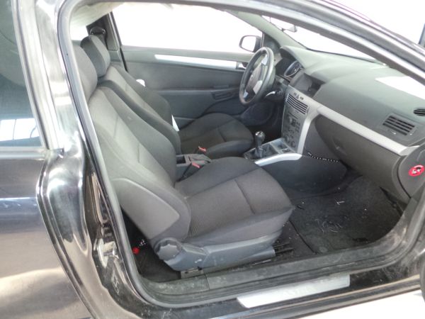 Para peças OPEL Astra H GTC (L08)