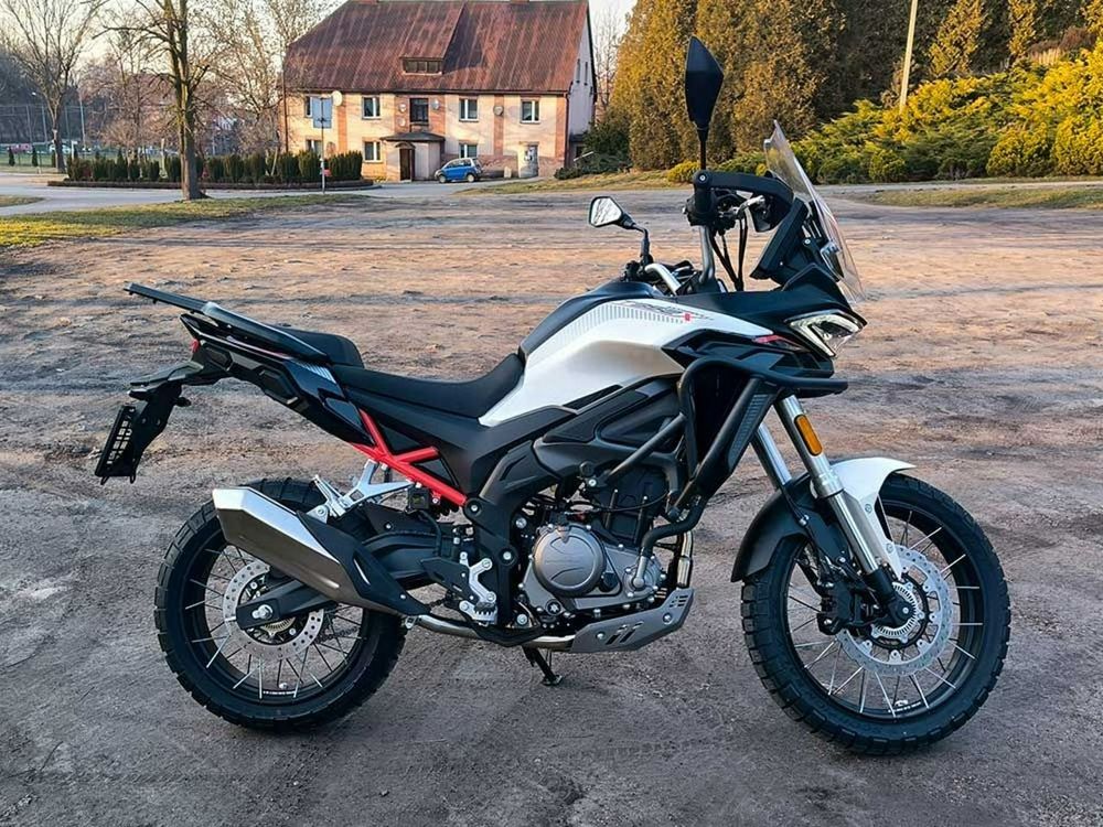 alt